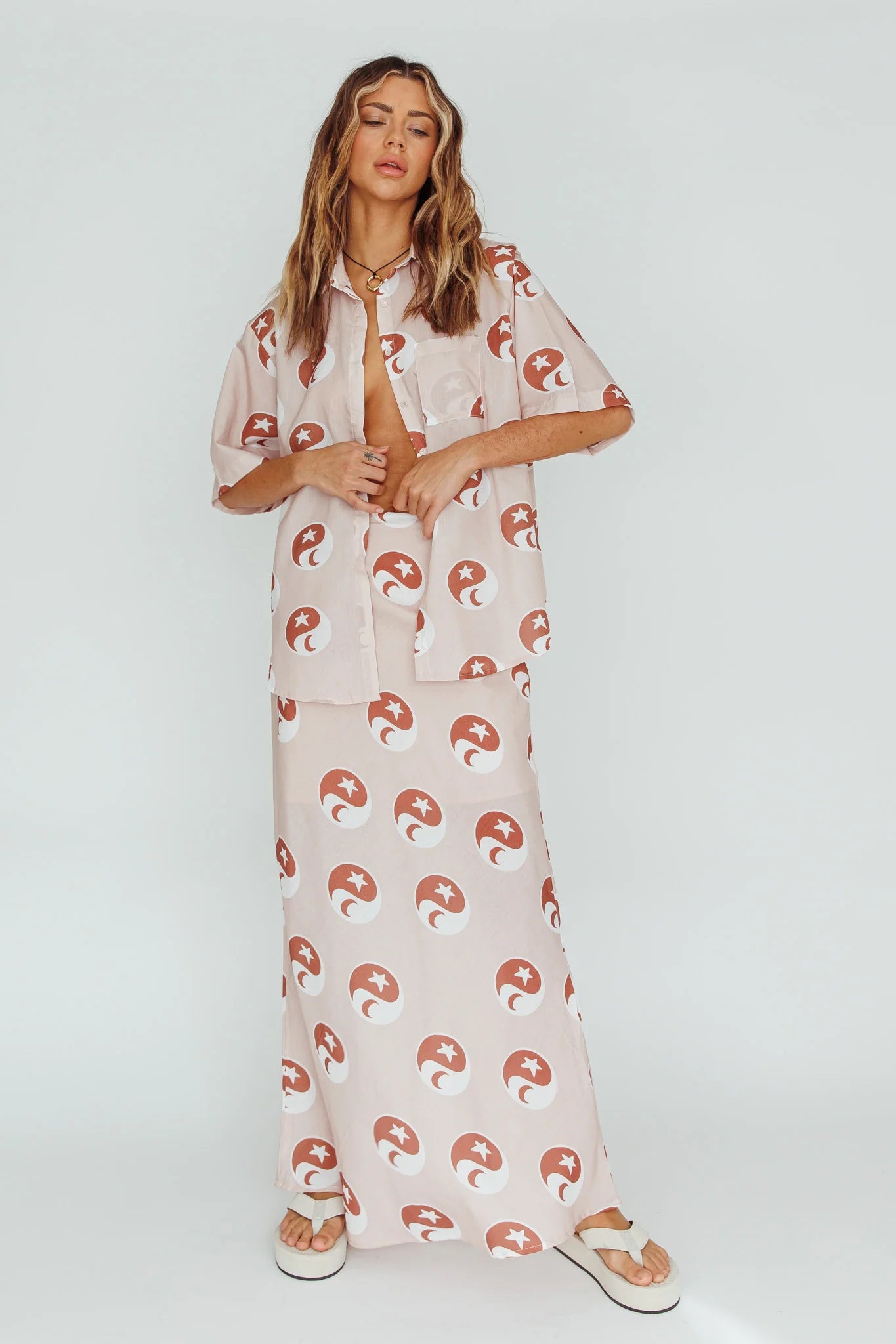 Just A Hunch Button Shirt Yin Yang Rose