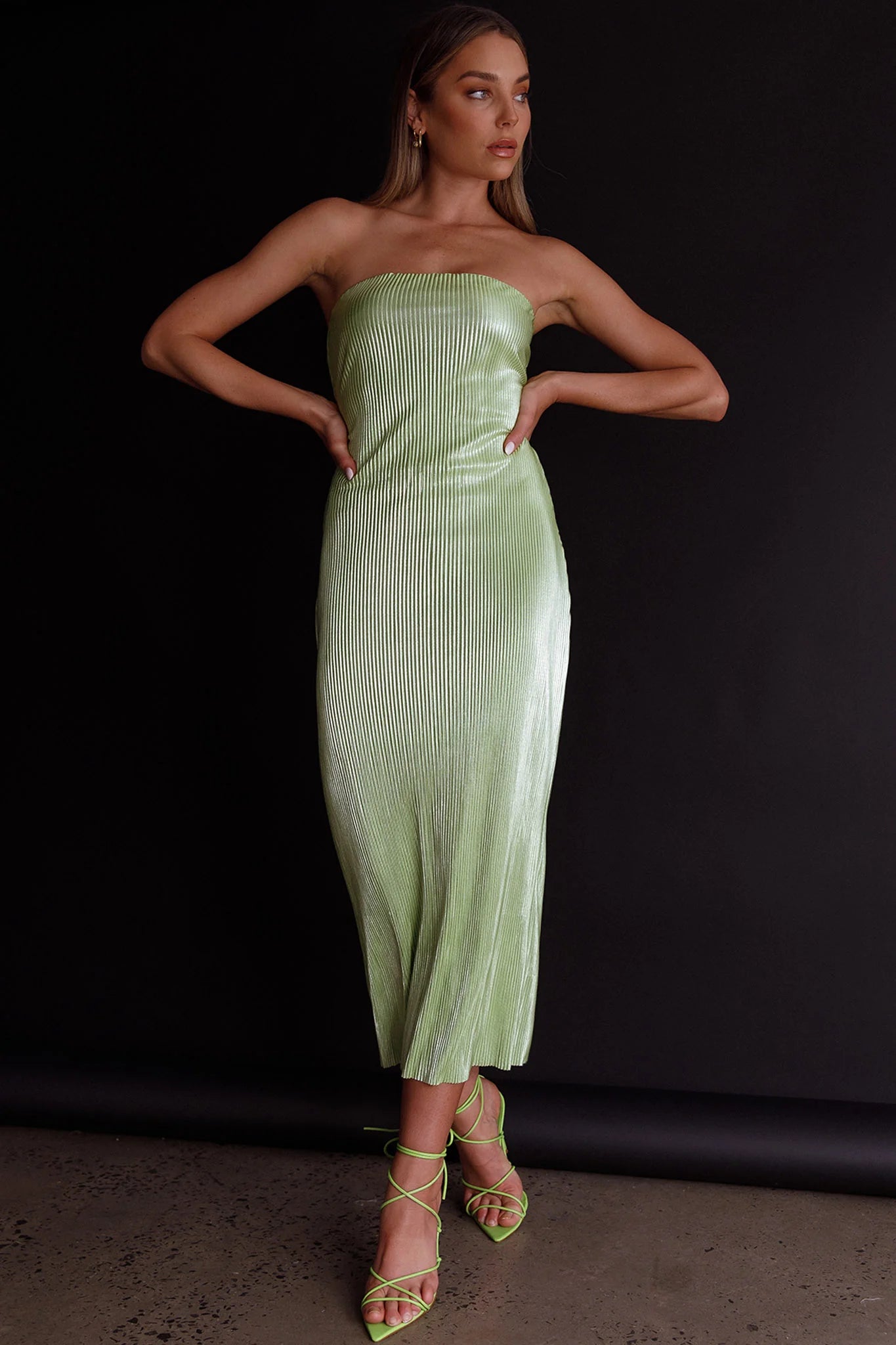 Shondra Accordion Pleat Tube Dress Lime
