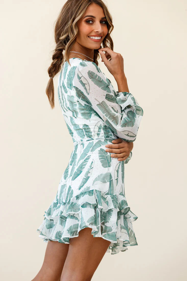Tozzi Long Balloon Sleeve V-Neckline Dress Feather Print White