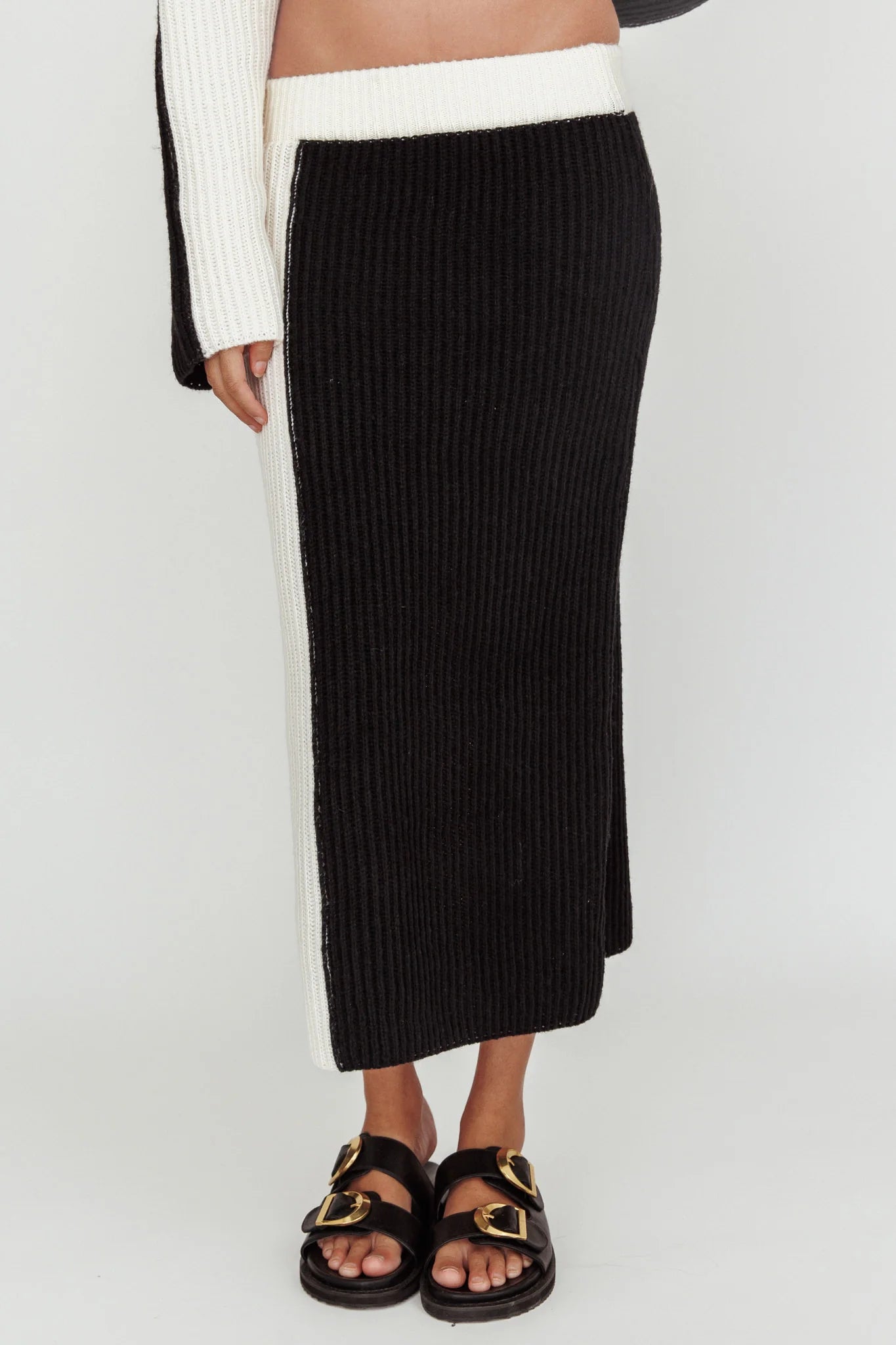 Eos Ribbed Knit Midi Skirt Black Cream